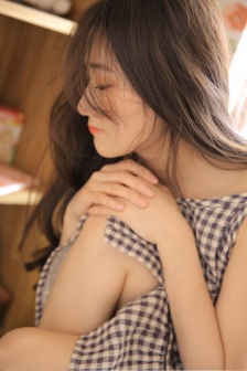 哄尿play把尿