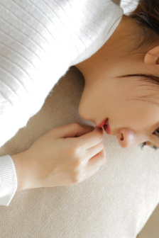 《苹果》